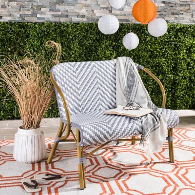 Dandra Herringbone Rattan Settee - Grey/White - Safavieh