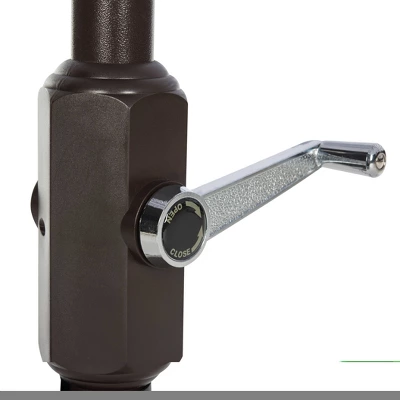 7.5' Square Athens Crank Umbrella Navy/White - Safavieh - Image 4